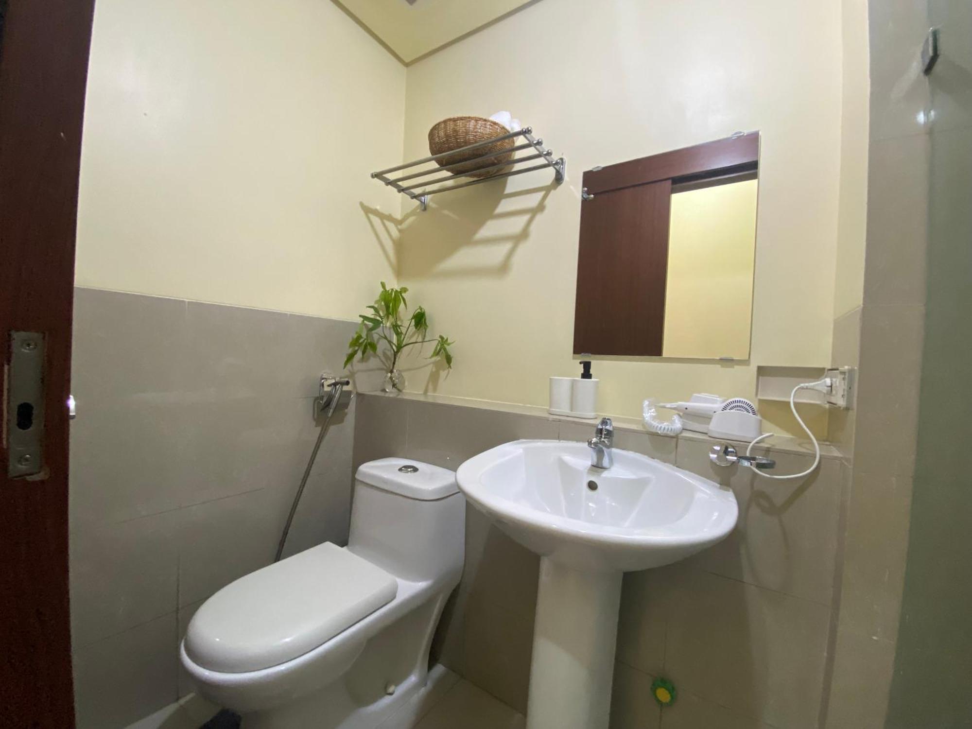 Modern Condo Living In Makati Manille Extérieur photo